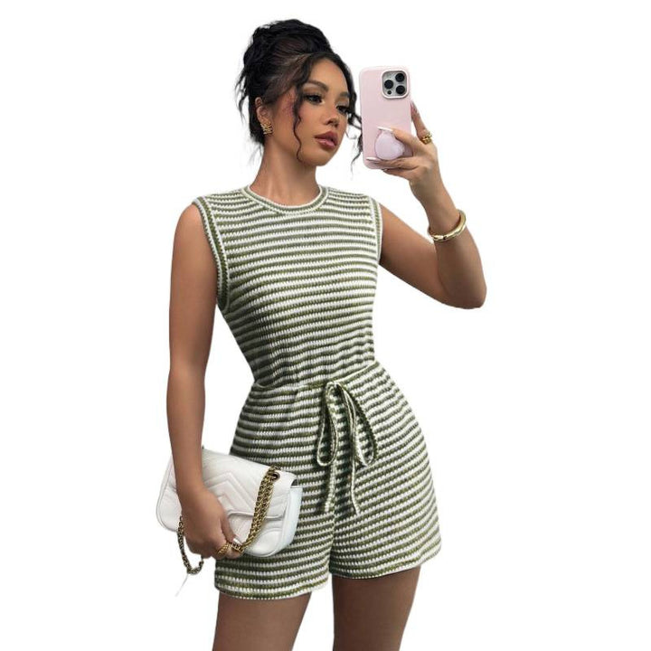 Dame jumpsuit med stripemønster og brede stropper Skjora