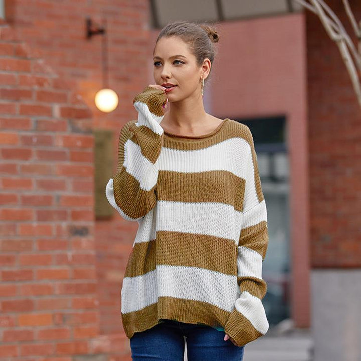 Kvinnes komfortable strikkegenser med moderne stripe mønster og bred passform Skjora