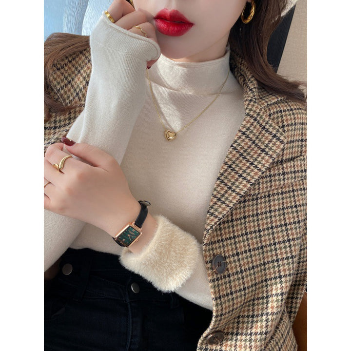 Damer Elegant Turtleneck Genser laget av Mykt Stoff Skjora