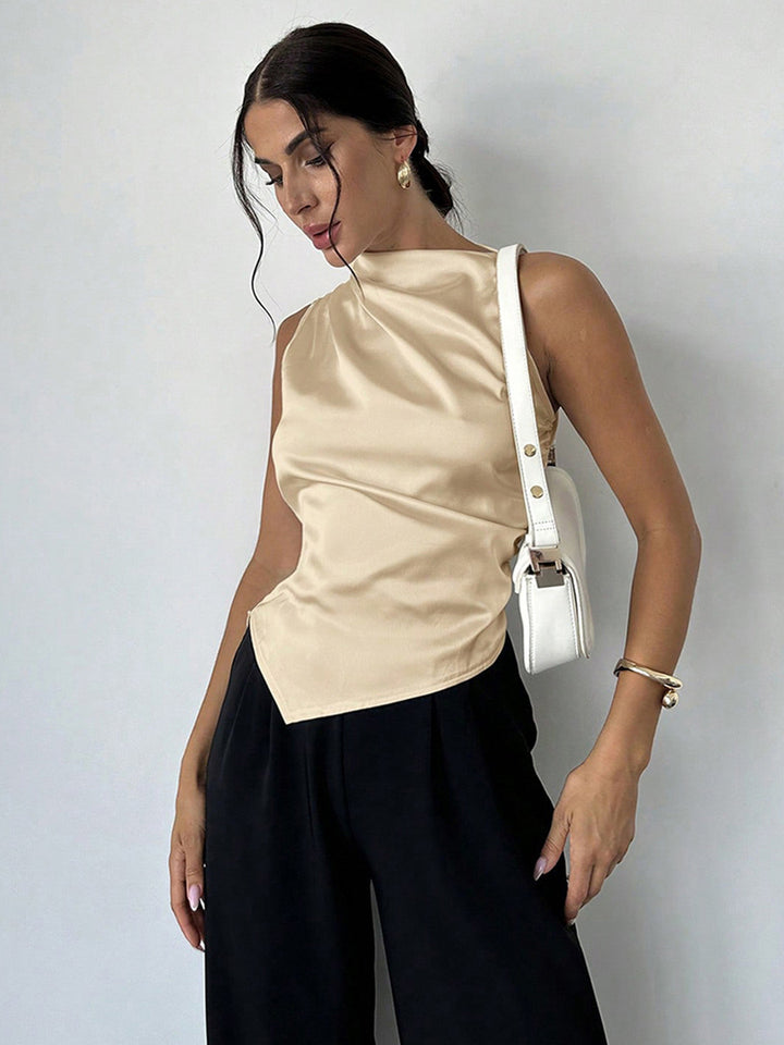 Damer elegante, figursydde satintopp med asymmetrisk nederkant Skjora