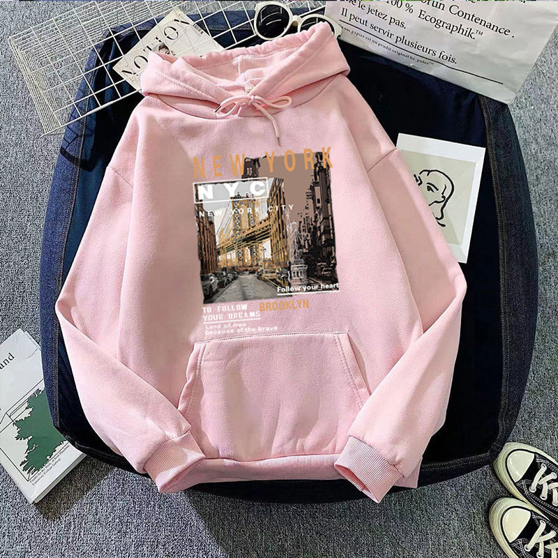 Damen Kapuzenpullover mit stylischem New York Druck Skjora