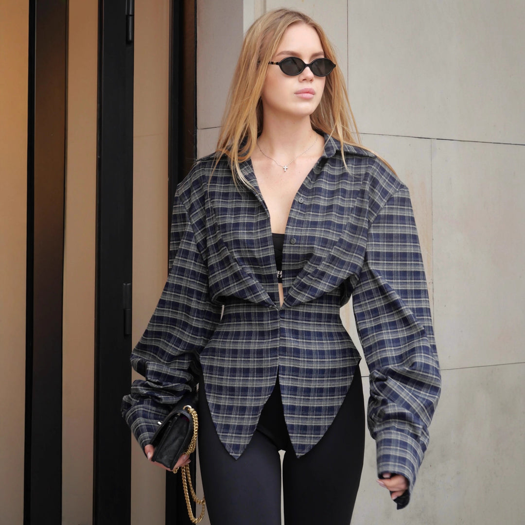 Kvinne Oversized Skjorte Bluse med Asymmetrisk Kant og Oversized Ermer Skjora