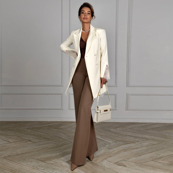 Damer elegant blazer med blonder ermer Skjora