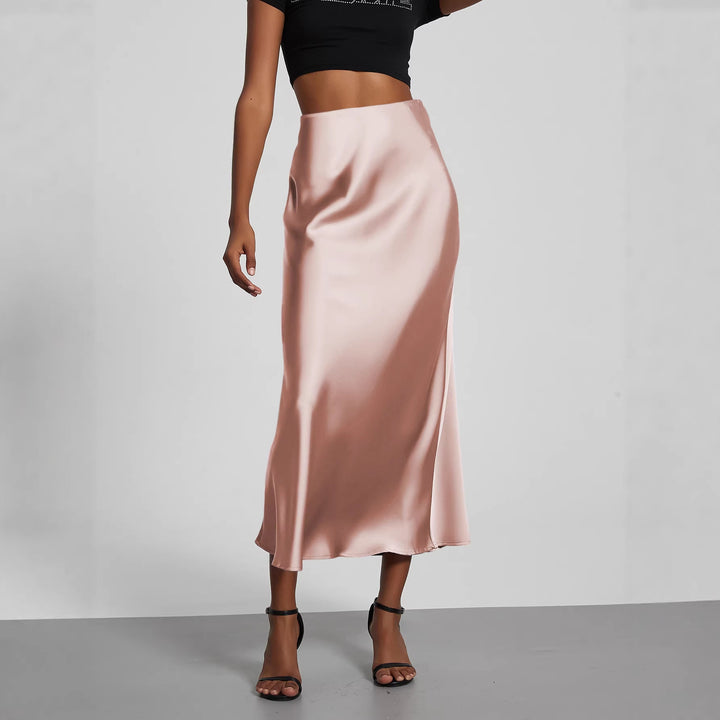 Dame Elegante og flytende Satin Maxiskjørt Skjora