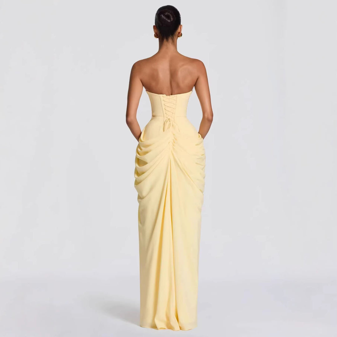 Dame Elegant Bandeau Kveldkjole med Rynker og Beinslitt Skjora