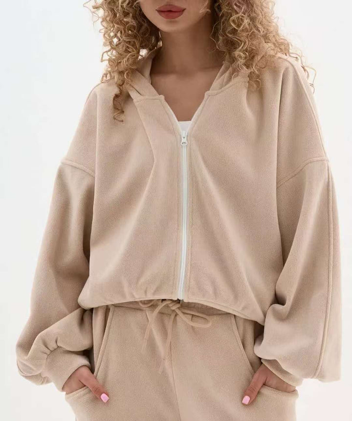 Kvinne cropped hoodie jakke laget av myk fleece med glidelås Skjora