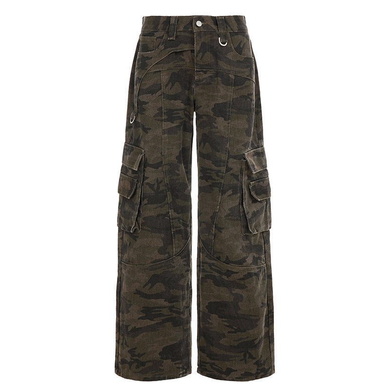 Dame Cargo-bukse i avslappet camo-stil med romslige lommer Skjora