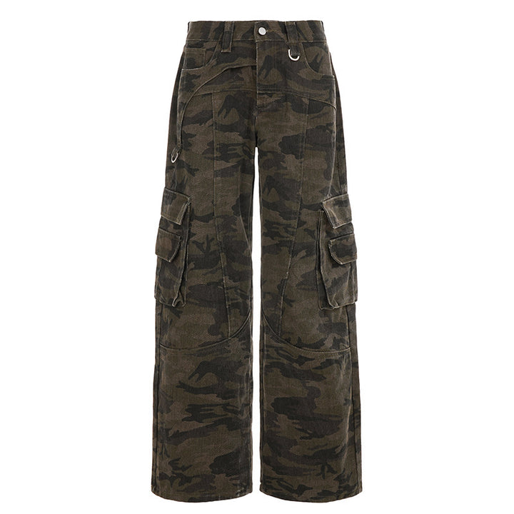 Dame Cargo-bukse i avslappet camo-stil med romslige lommer Skjora