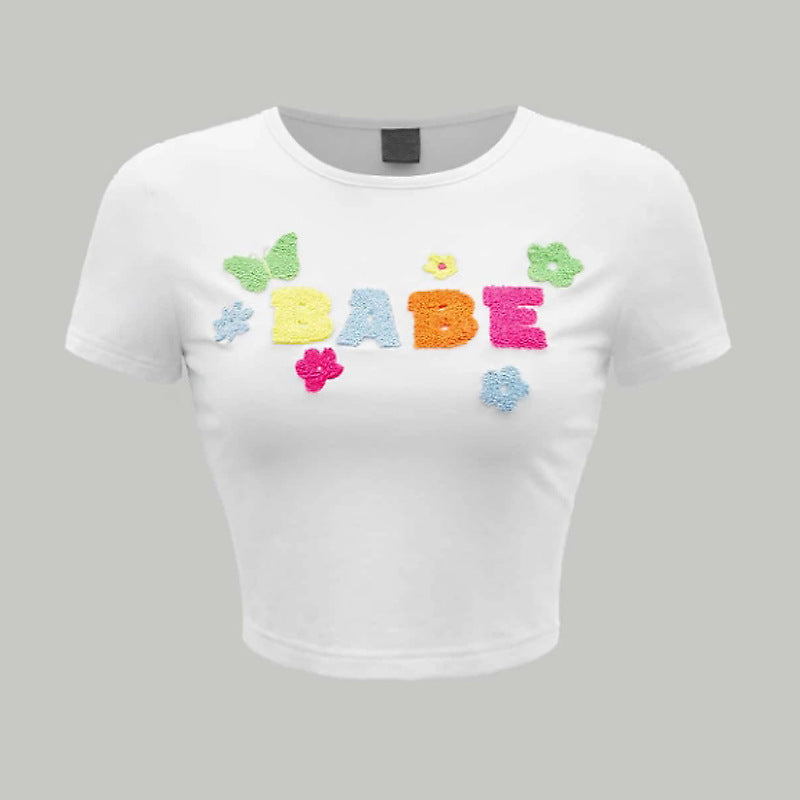 Dame cropped T-skjorte med kreativt trykk Skjora