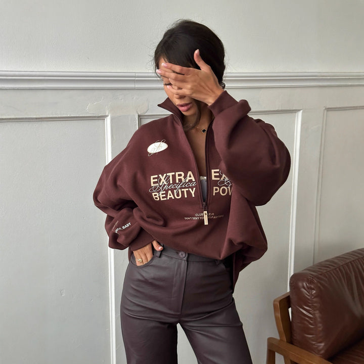 Damer Oversized Zip Genser med kreativ tekst og moderne design Skjora