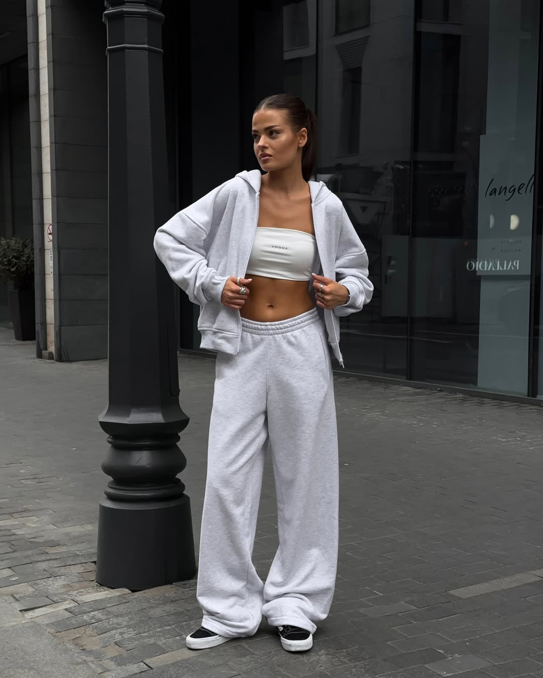 Dame casual oversized hettegenser og vide joggebukser sett Skjora