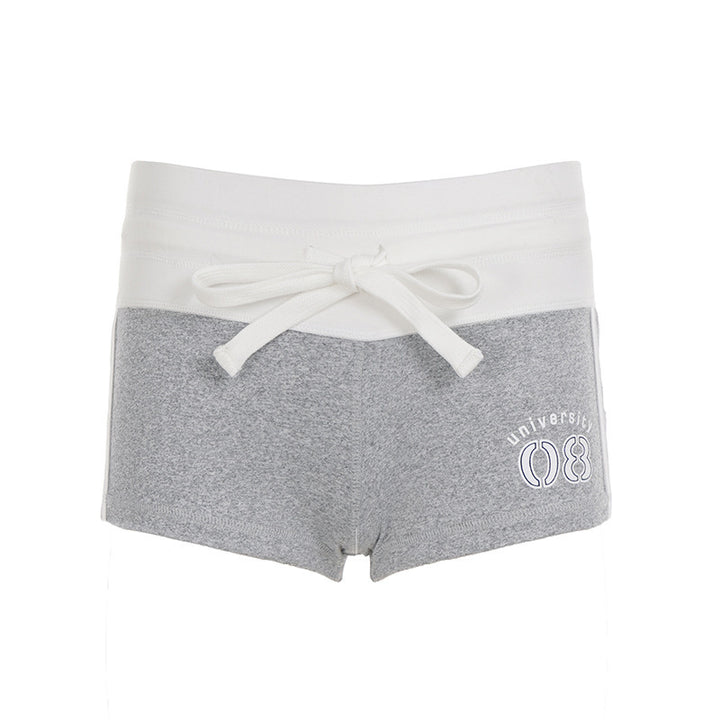 Dame fritidshorts med elastisk midje og dekorativt belte Skjora