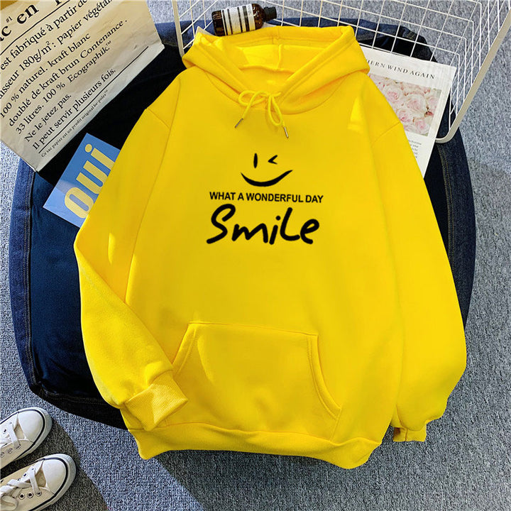 Dame hettegenser med gledelig smile-print Skjora