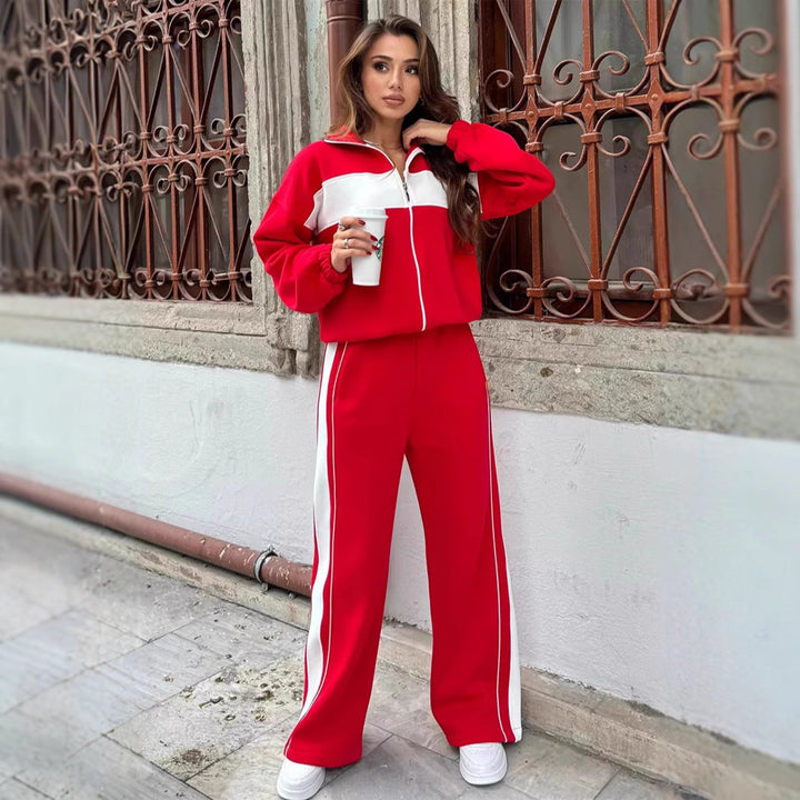 Women's sporty casual set with high collar and side stripes Skjora