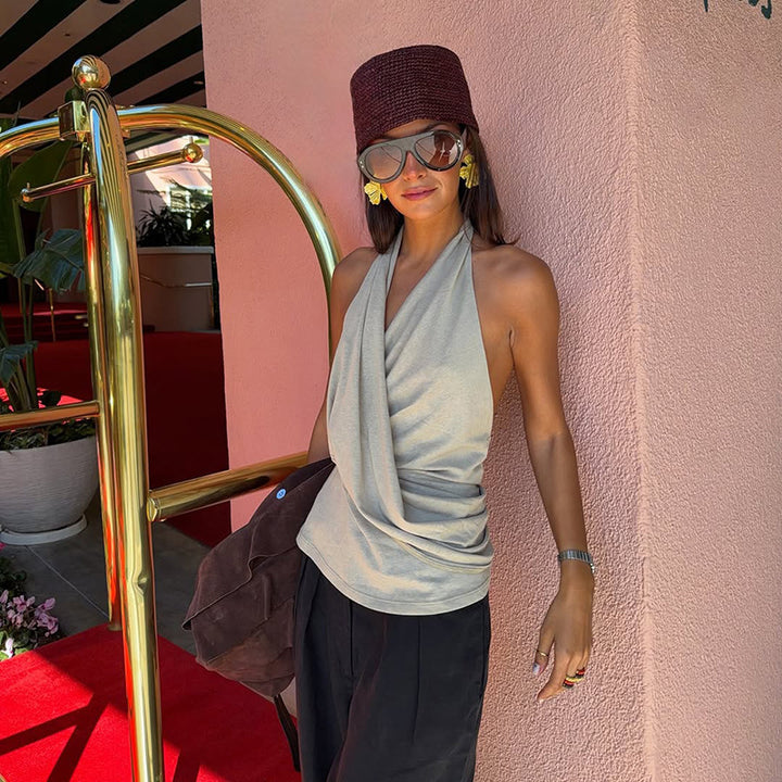 Dame innpakningsbluse med dyp V-utringning og løs passform Skjora