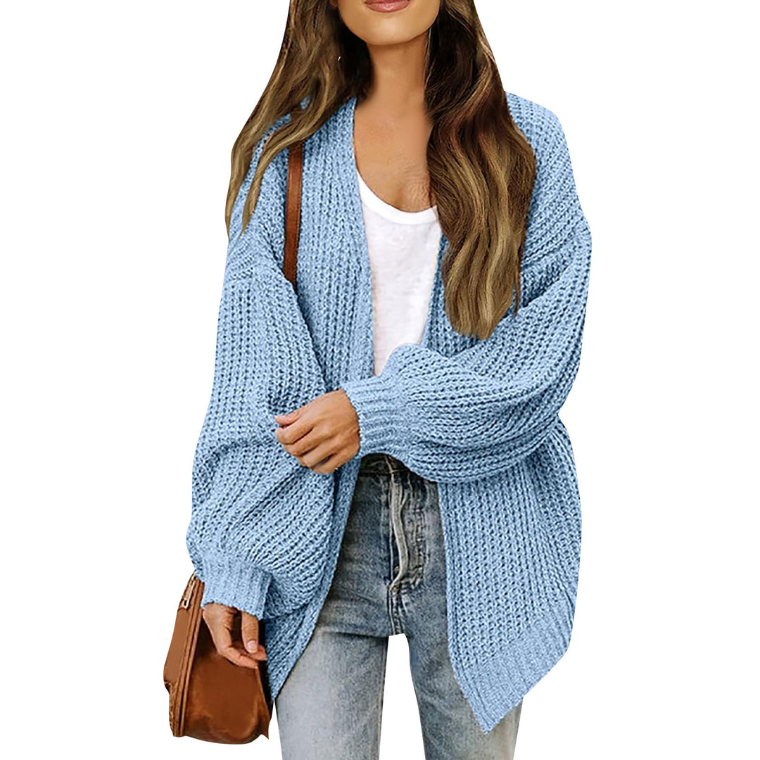 Kvinne chunky strikket cardigan med en avslappet passform og senkede skuldre Skjora