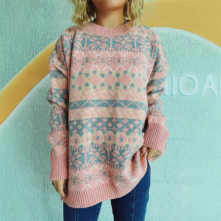 Woman comfortable sweater with traditional Norwegian pattern and relaxed fit Skjora