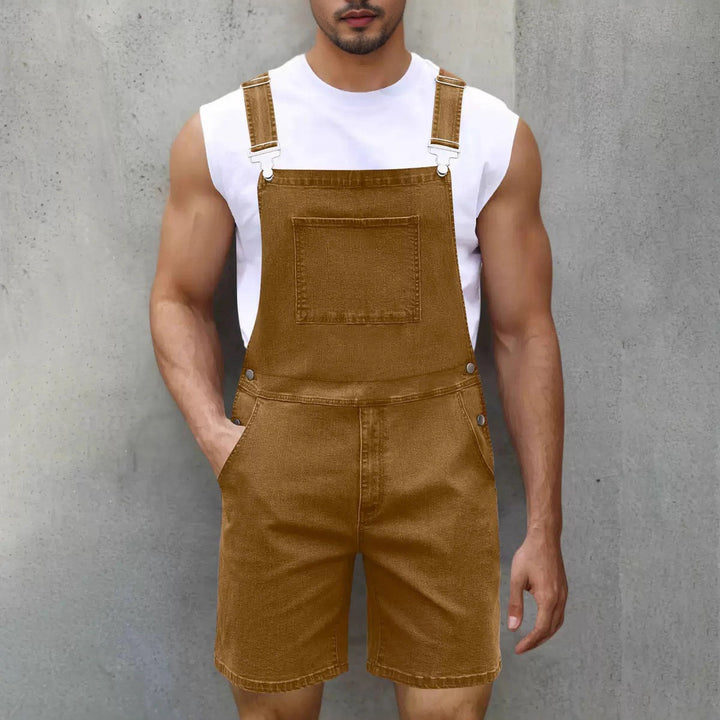 Herre denim-latzshorts med moderne lommer og justerbare stropper Skjora