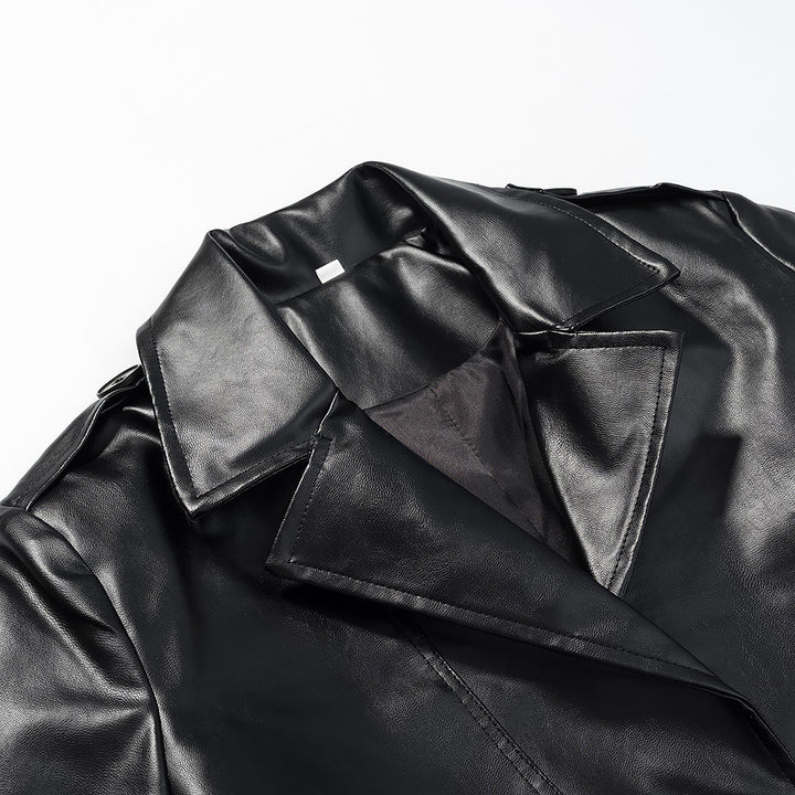 Kvinners elegant faux skinn trenchcoat med stilfull belte og praktiske lommer Skjora