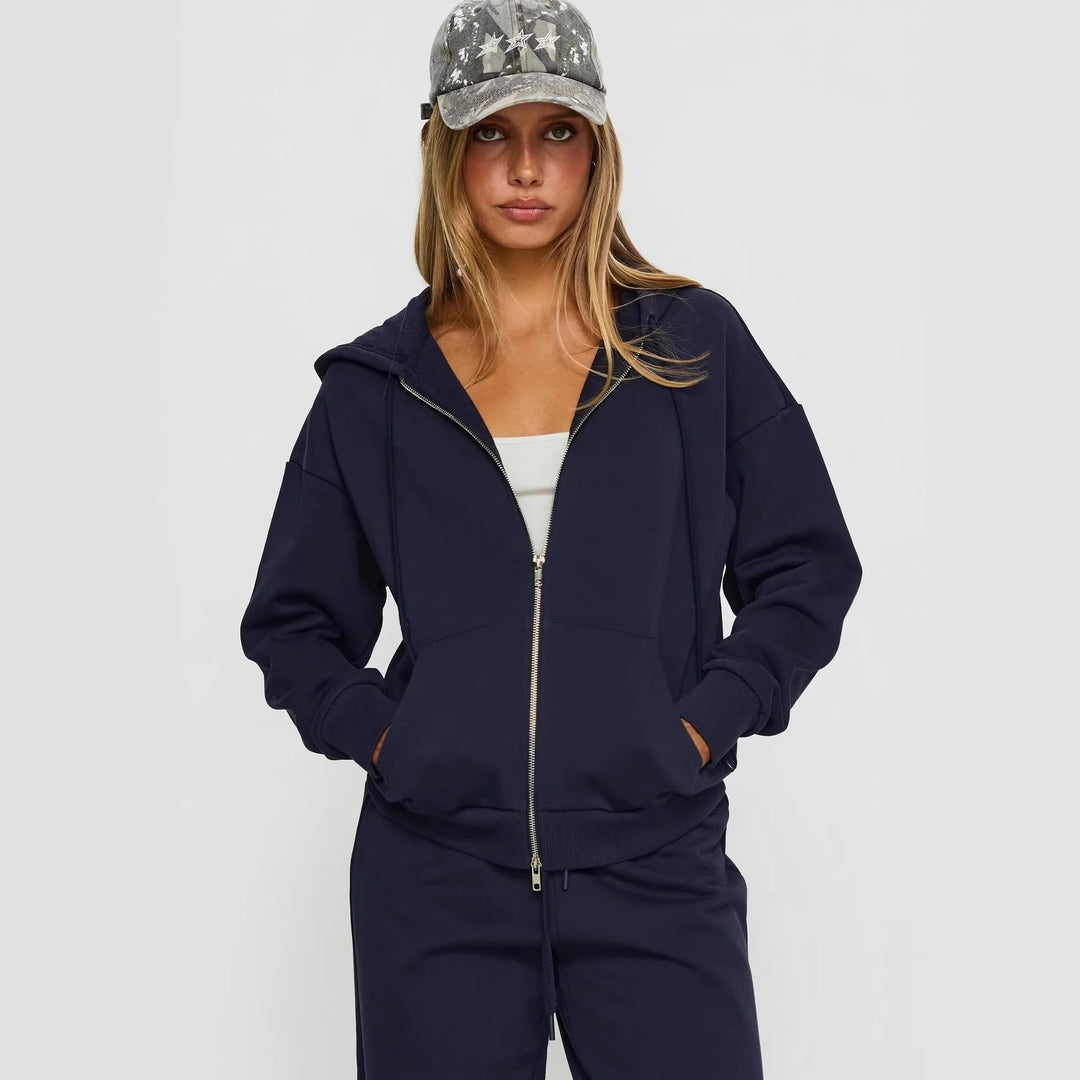 Women's fashionable lounge set with a relaxed fit and innovative design Skjora