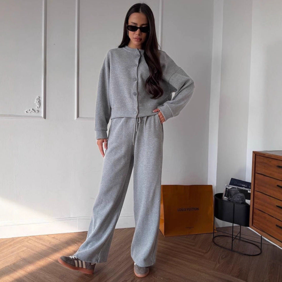 Kvinne casual hettejumpsuit med vide ben og knappdetaljer Skjora