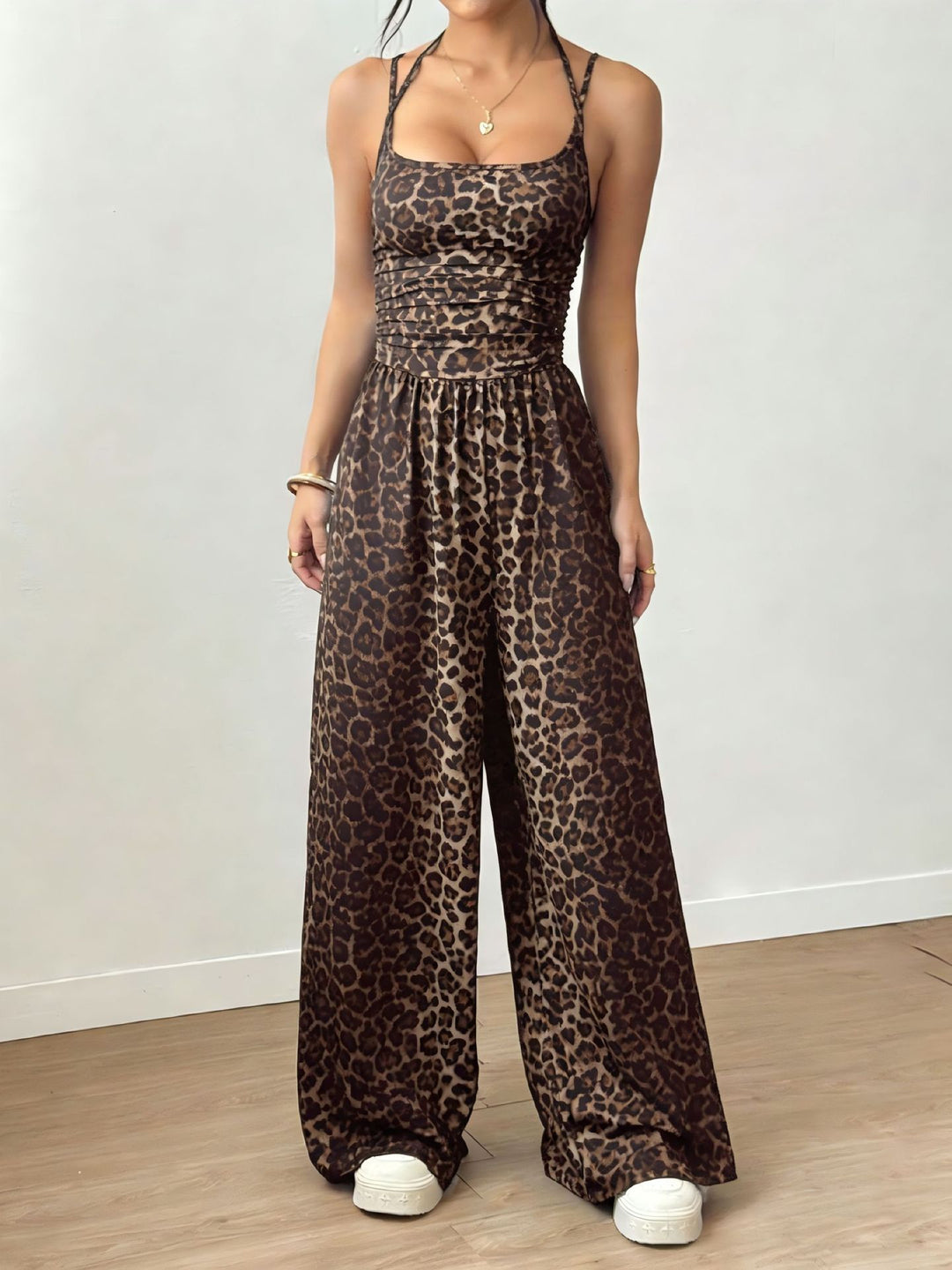 Dame Elegant Jumpsuit med vide ben og spaghetti-stropper Skjora