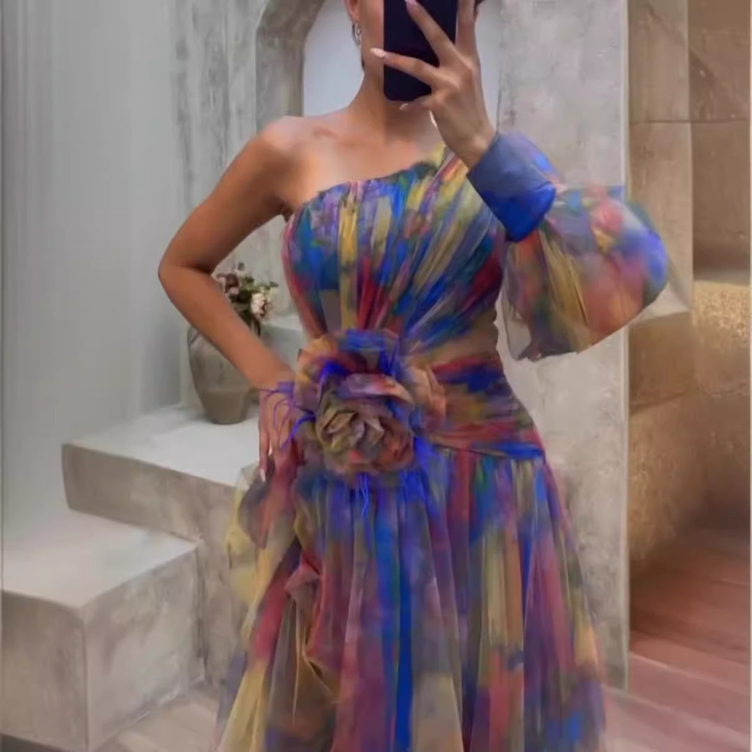 Damer Elegant Maxi Kjole med Asymmetrisk Design og Blomsterdetaljer Skjora