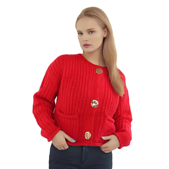 Kvinnens koselige cardigan med store knapper og lappe lommer Skjora