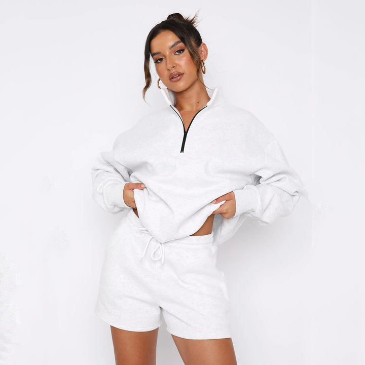 Dame avslappet sweatshirt med shorts design og praktisk glidelås Skjora