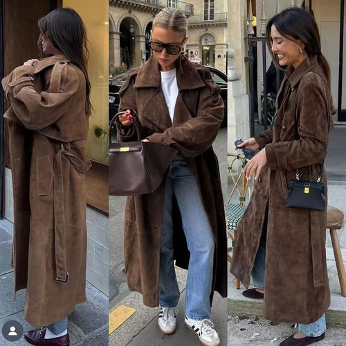 Kvinnes Elegant Suede Trench Coat med Praktiske Lommer og Livbelte Skjora