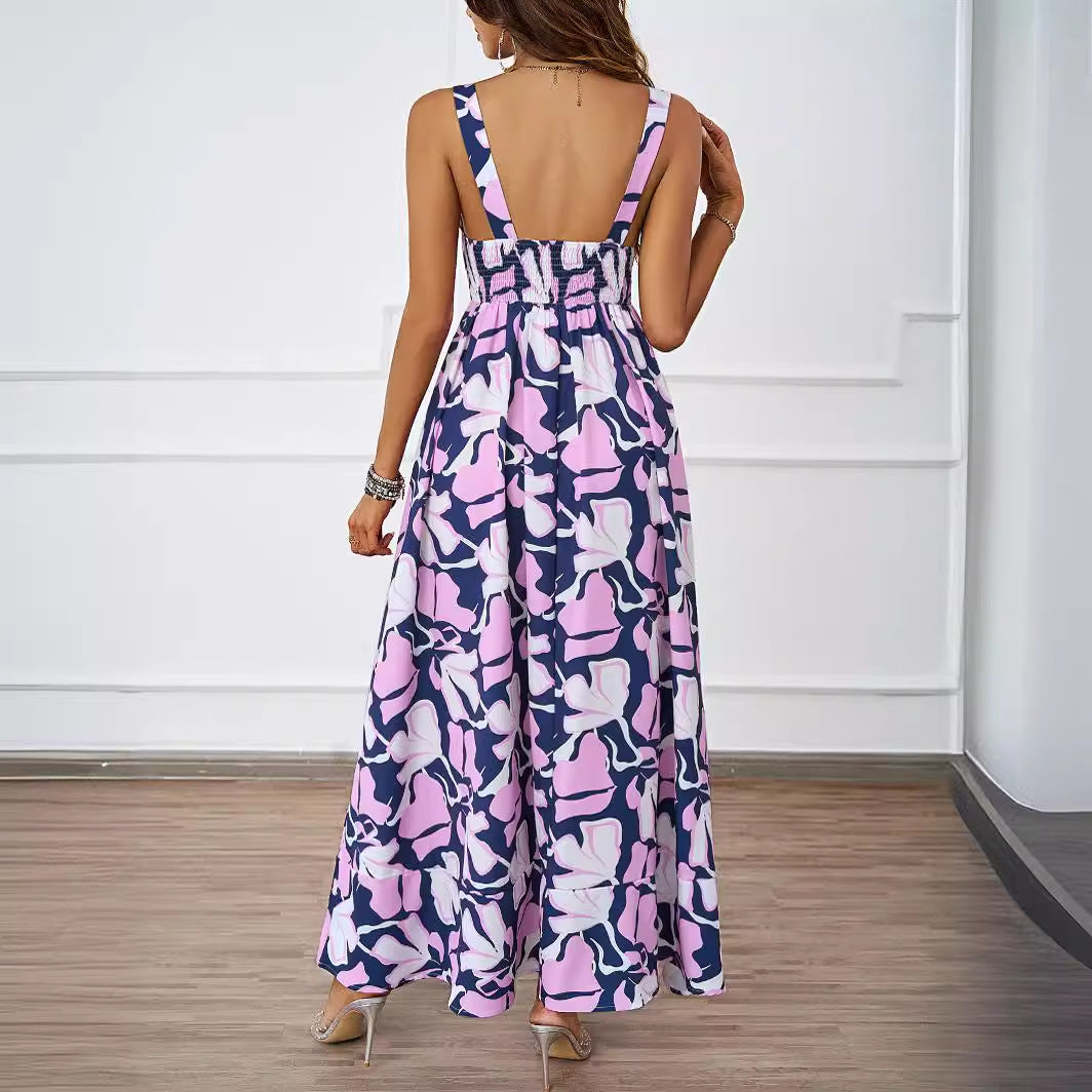 Dame maxi kjole med moderne blomsterdesign og flatterende silhuett Skjora