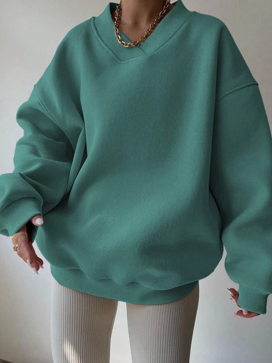 Damer Oversized Sweatshirt med V-hals og brede manchetter Skjora