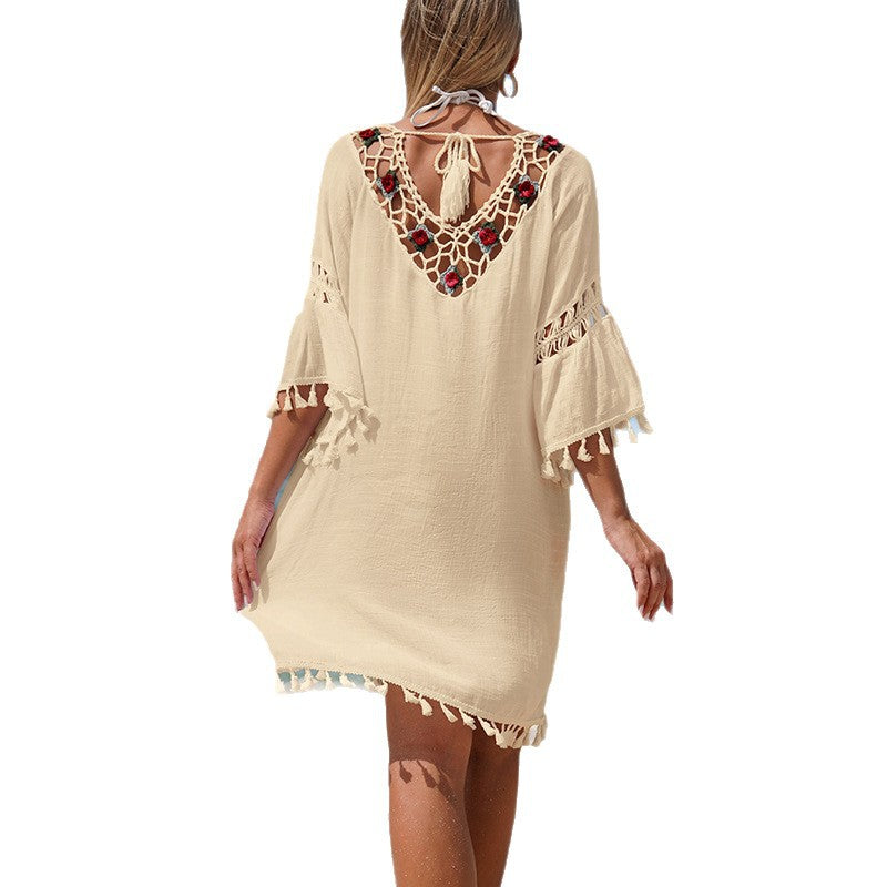 Damen Häkel-Strandkleid mit eleganter Stickerei und Fransen Skjora