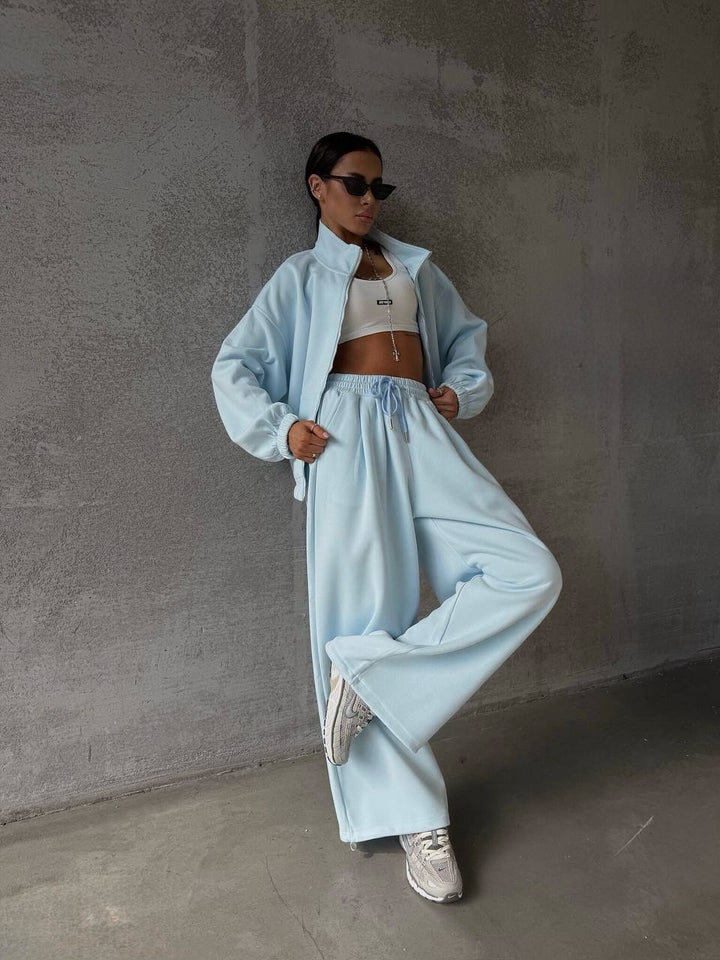 Damesoufit med oversized jakke og komfortable joggebukser