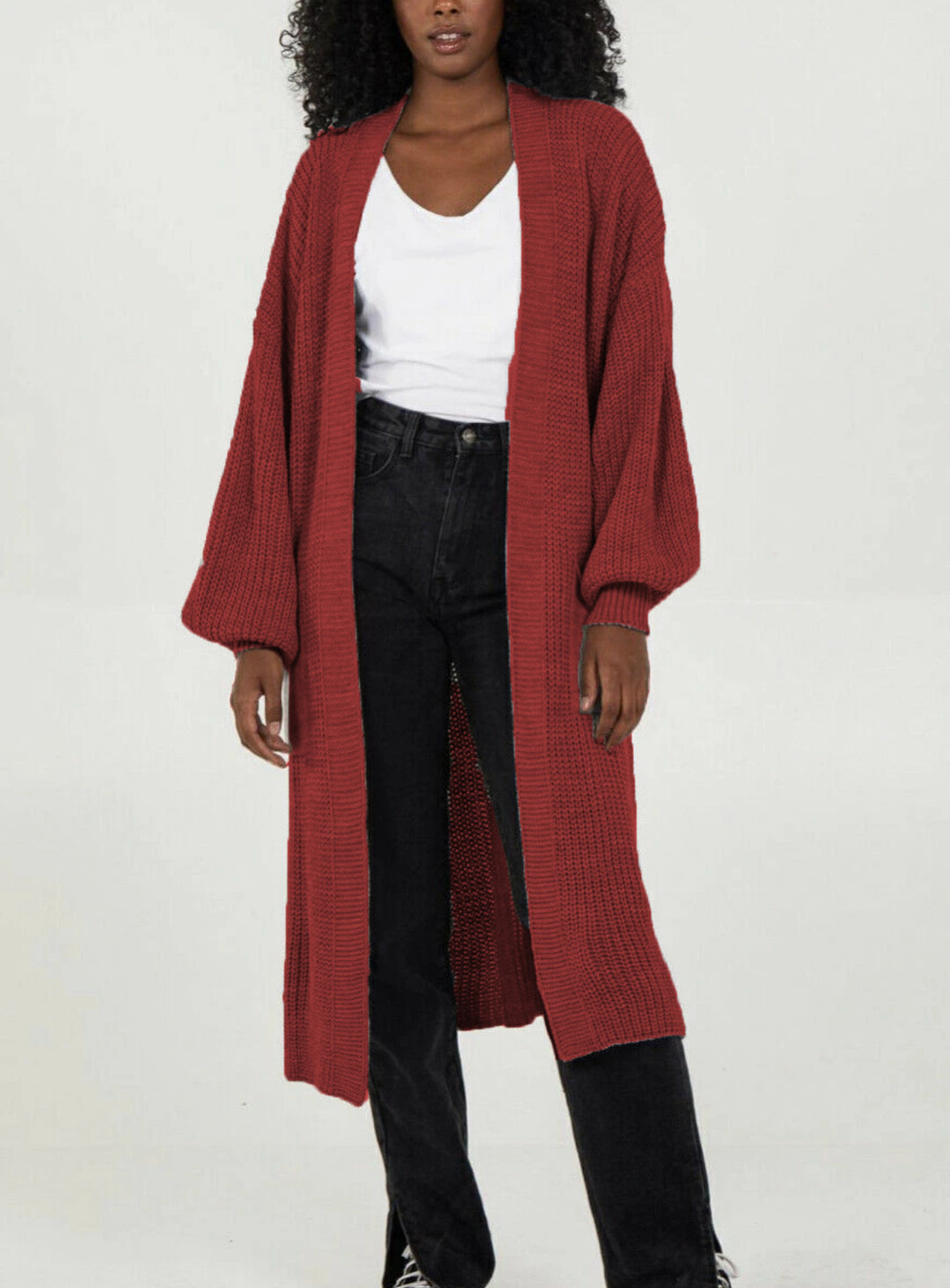 Kvinne strikket kåpe i uformell oversized design Skjora