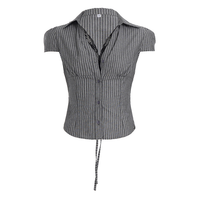 Dame elegant bluse skjorte med raffinerte spissdetaljer og moteriktig striper mønster Skjora