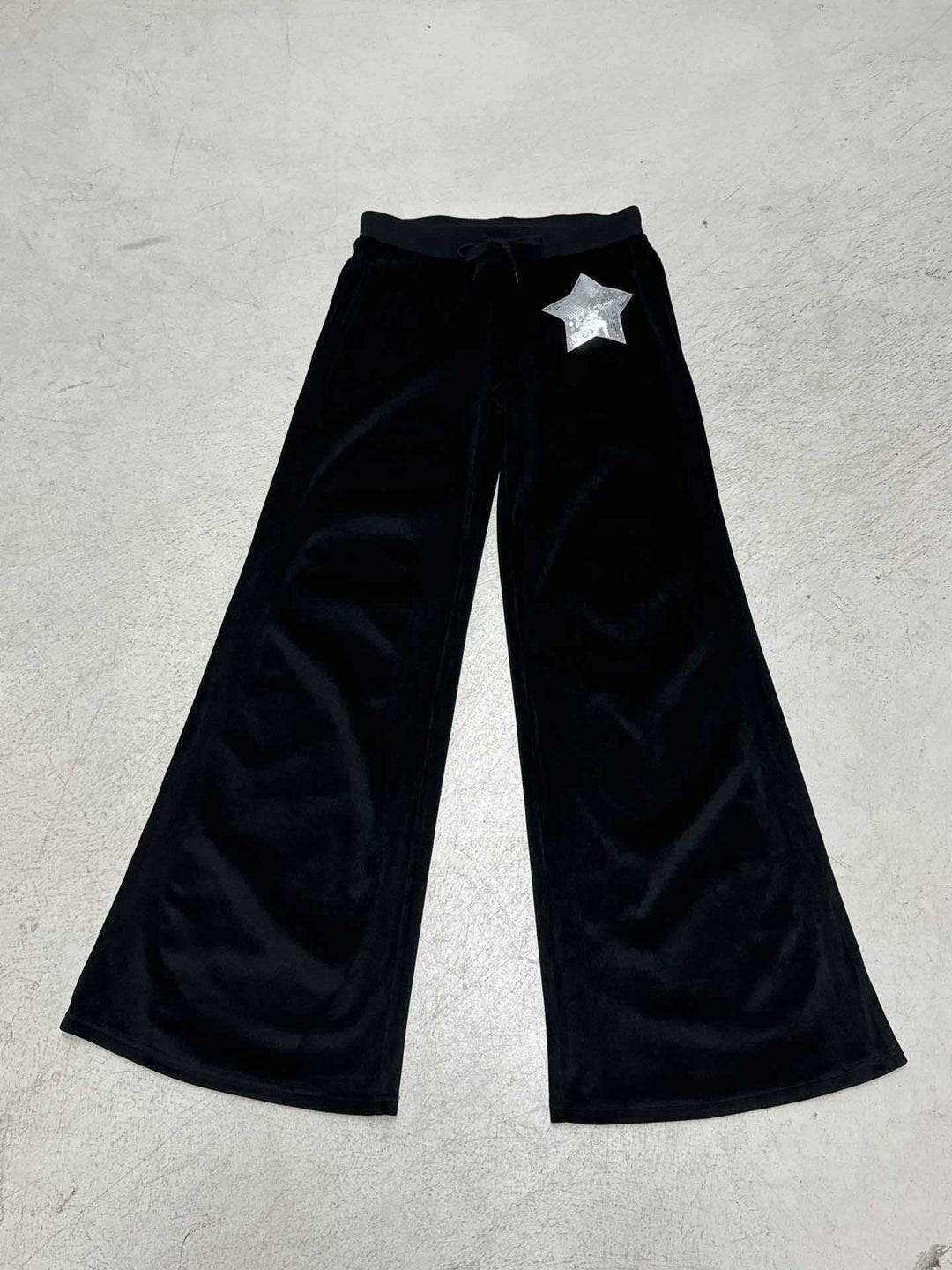 Ladies Loose Fit Velvet Trousers with Sparkling Star Motif Skjora