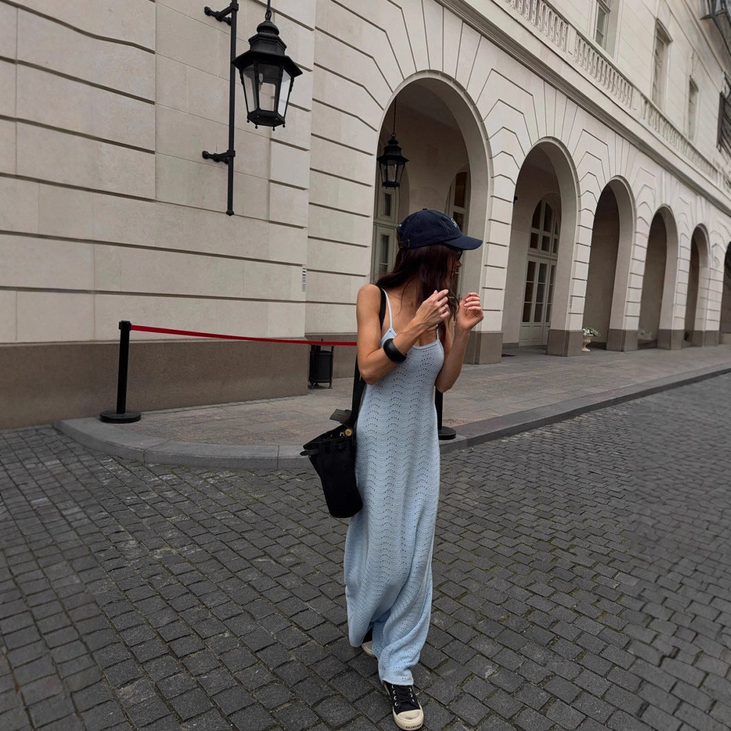 Kvinners heklet maksikjole med delikate stropper og elegant snitt Skjora