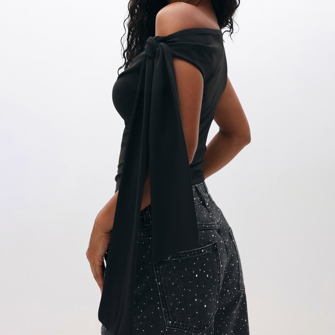 Damer Elegant One-Shoulder Top med dekorative steiner Skjora