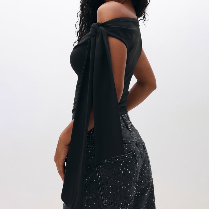 Damer Elegant One-Shoulder Top med dekorative steiner Skjora