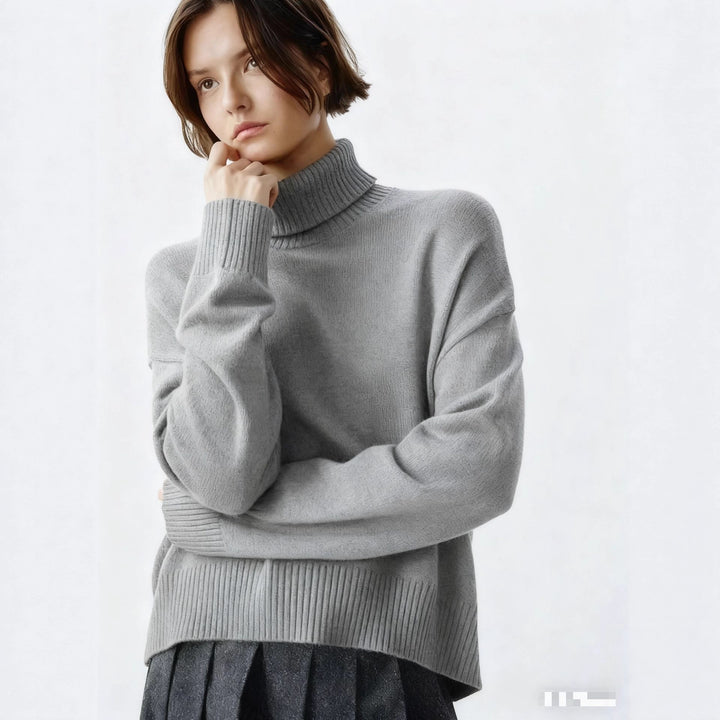 Damer Cozy Turtleneck Genser med Oversized Snitt og Fin Ribbestruktur Skjora