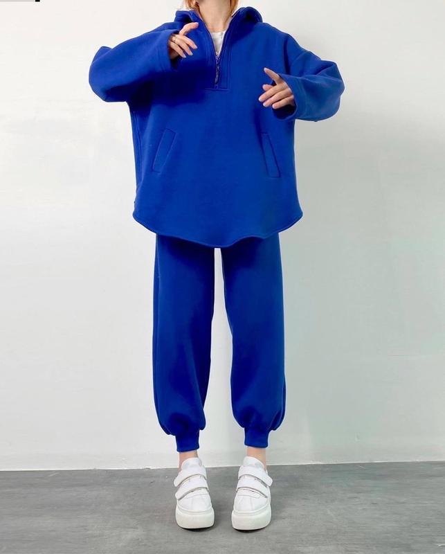 Kvinnelig komfortabel fleece dress sett med kort glidelås og store lommer Skjora