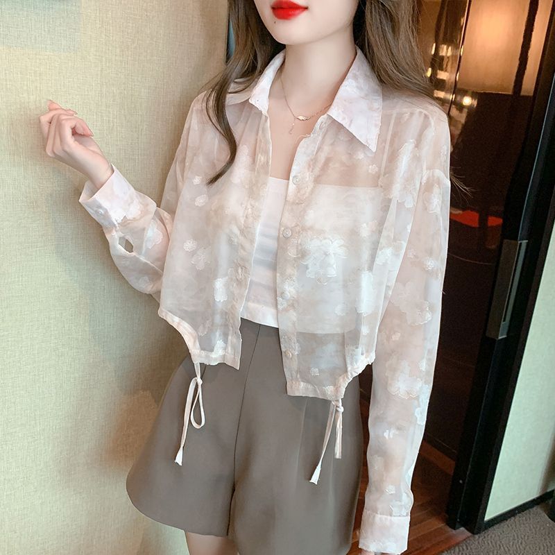 Damer transparent bluse med blomstermønster Skjora