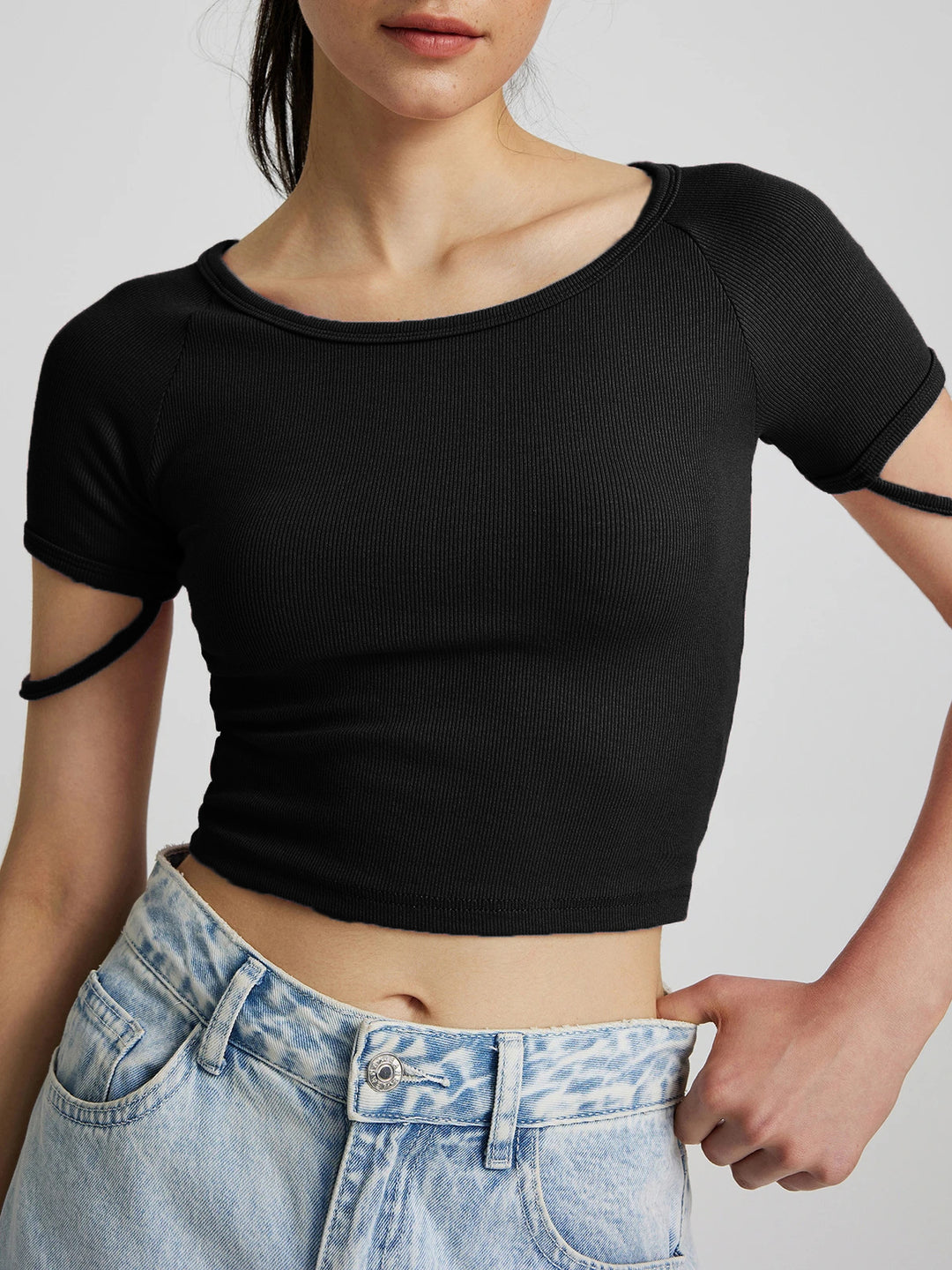 Dame kortermet tettsittende Crop-Top med rund hals Skjora