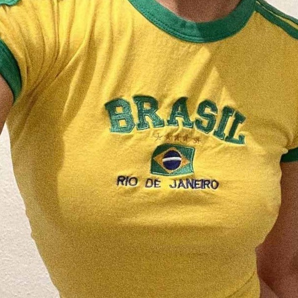 Dame Sporty T-skjorte med Brasil-motiv og sporty snitt Skjora