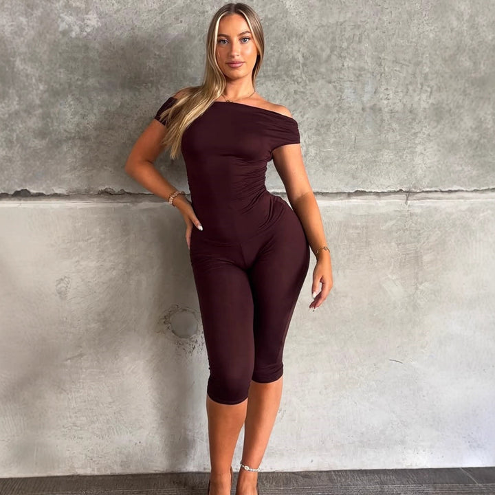 Damer Elegant Jumpsuit med Off-Shoulder Design og Rynker Skjora