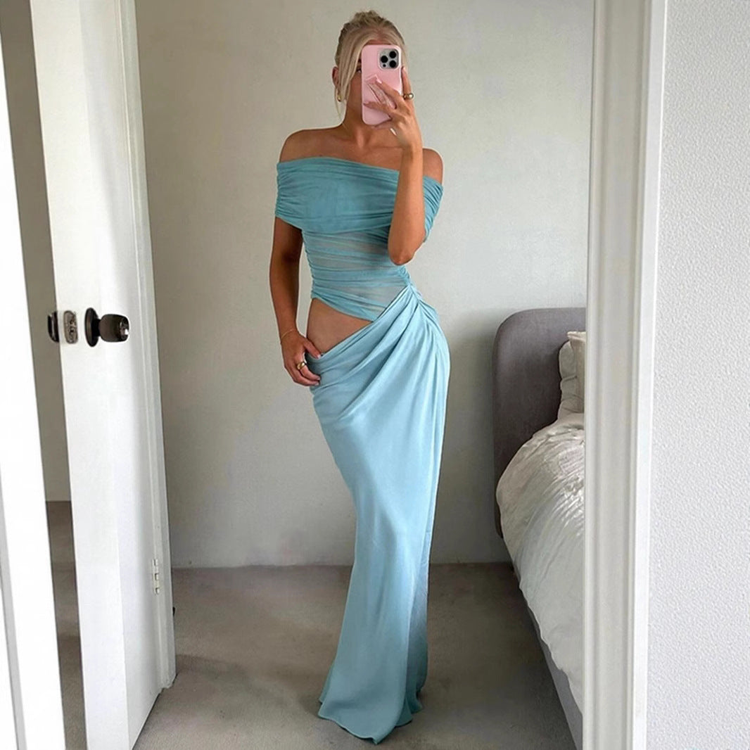 Damer Elegant omslagkjole med off-shoulder design og draperingseffekt Skjora