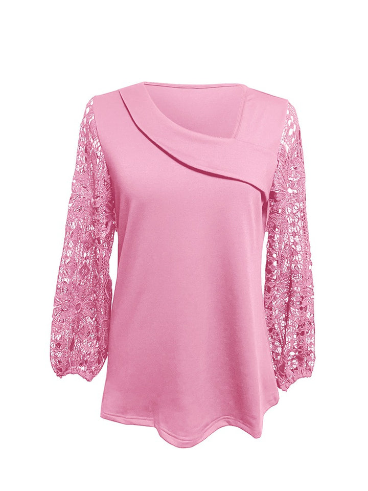 Dame designerbluse med blonder og elegant snitt Skjora