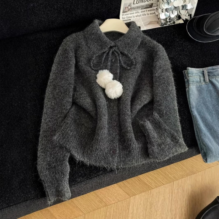 Kvinnenes lekne cardigan med stor krage Skjora