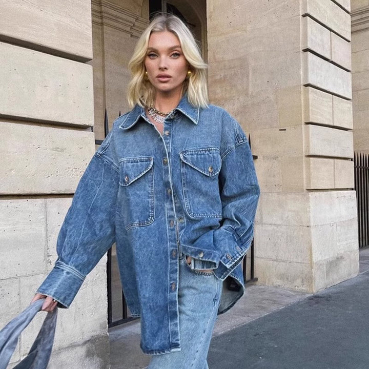 Dame avslappet overshirt-jakke laget av høykvalitets denim Skjora